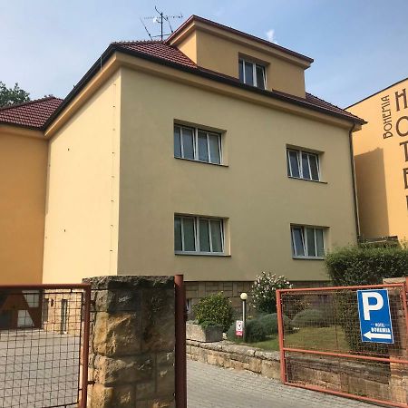 Hotel Bohemia Jicin Exterior photo